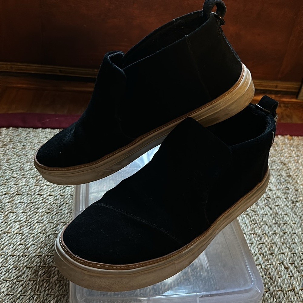 Toms Womens Black Suede Ankle Loafer Slip-On Sneakers Shoes 9